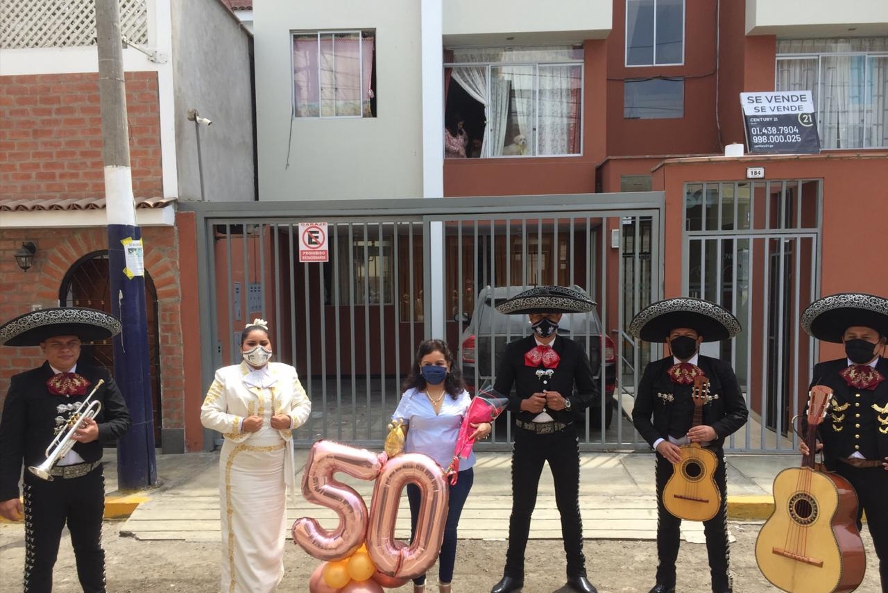 mariachis lima